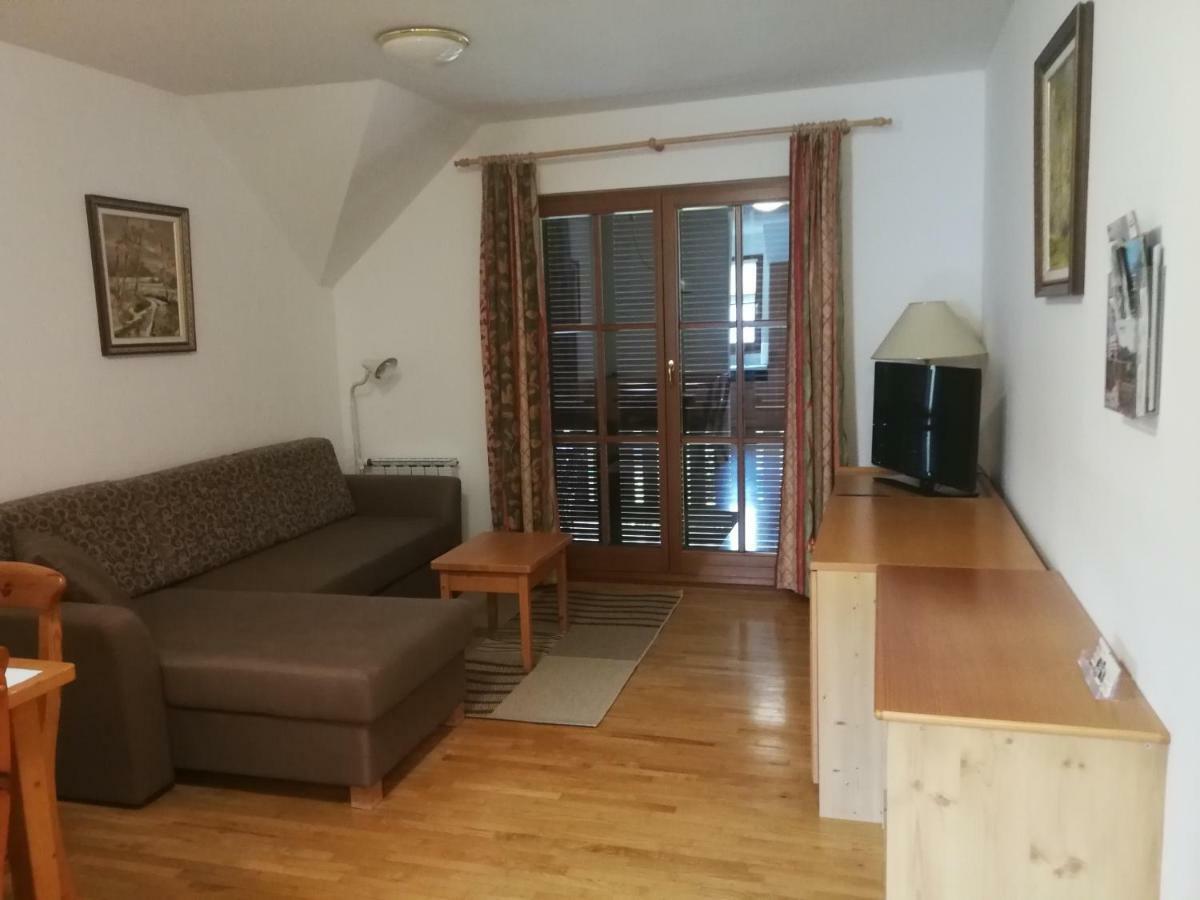 Apartment Juric Maribor Exteriör bild